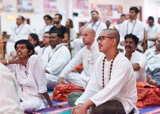 http://nithyananda.org/sites/default/files/photo-gallery/2017-3apr-21st-nithyananda-diary_DSC_4926_bengaluru-aadheenam-IA-day2-identity-session-swamiji.jpg