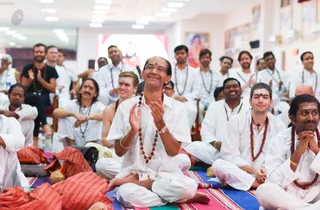 http://nithyananda.org/sites/default/files/photo-gallery/2017-3apr-21st-nithyananda-diary_DSC_4954_bengaluru-aadheenam-IA-day2-identity-session-swamiji.jpg