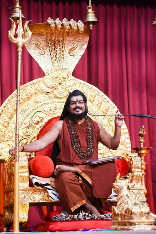 http://nithyananda.org/sites/default/files/photo-gallery/2017-3apr-21st-nithyananda-diary_DSC_4984_bengaluru-aadheenam-IA-day2-identity-session-swamiji.jpg
