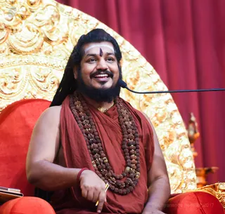 http://nithyananda.org/sites/default/files/photo-gallery/2017-3apr-21st-nithyananda-diary_DSC_5031_bengaluru-aadheenam-IA-day2-identity-session-swamiji.jpg