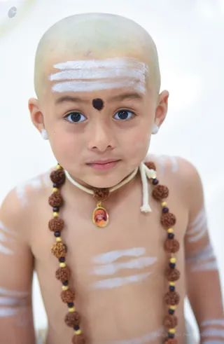 Shiva Deeksha delegate - from the youngest to the oldest and even animals can be initiated. Sadashiva does not discriminate but wants everyone to experience the space of Sadashivatva, Oneness with Him.