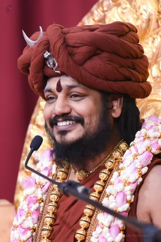 http://nithyananda.org/sites/default/files/photo-gallery/2017-3apr-29th-nithyananda-diary_DSC_1861_bengaluru-aadheenam-byob2-day1-session-swamiji.jpg
