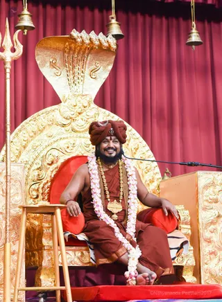 http://nithyananda.org/sites/default/files/photo-gallery/2017-3apr-29th-nithyananda-diary_DSC_1965_bengaluru-aadheenam-byob2-day1-session-swamiji.jpg