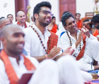 http://nithyananda.org/sites/default/files/photo-gallery/2017-3apr-29th-nithyananda-diary_DSC_2041_bengaluru-aadheenam-byob2-day1-session-crowd.jpg