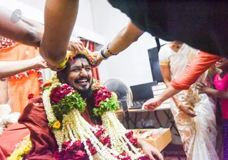 http://nithyananda.org/sites/default/files/photo-gallery/2017-3apr-2nd-nithyananda-diary_DSC_4420_bengaluru-aadheenam-bangalore-house-visits-devotees-swamiji.jpg