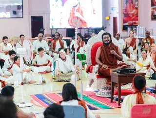 http://nithyananda.org/sites/default/files/photo-gallery/2017-3mar-10th-nithyananda-diary_DSC_7661_bengaluru-aadheenam-IA-Day13-mandala-process-swamiji.jpg