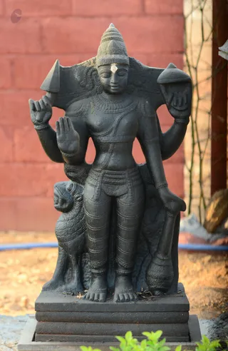Nithyanandeshwara Sadashiva Temple - Deities
