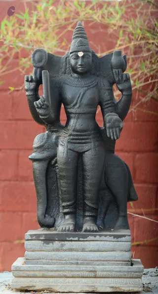 Nithyanandeshwara Sadashiva Temple - Deities