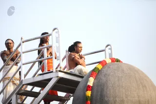 Monday Morning Rudrabhishekam - 21' Shiva Lingam