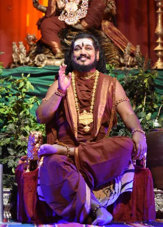 http://nithyananda.org/sites/default/files/photo-gallery/2017-3mar-9th-nithyananda-diary_DSC_9888_bengaluru-aadheenam-IA-Day12-shivoham-day1-sadashiva%20darshan-swamiji.jpg