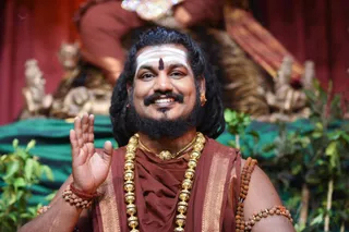 http://nithyananda.org/sites/default/files/photo-gallery/2017-3mar-9th-nithyananda-diary_DSC_9894_bengaluru-aadheenam-IA-Day12-shivoham-day1-sadashiva%20darshan-swamiji.jpg