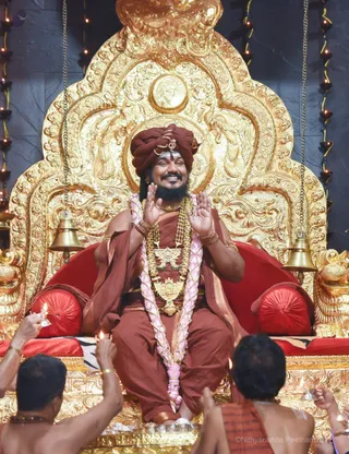 Pratyaksha Pada Puja