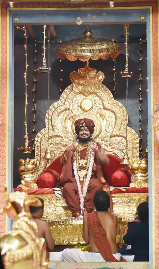 Pratyaksha Pada Puja