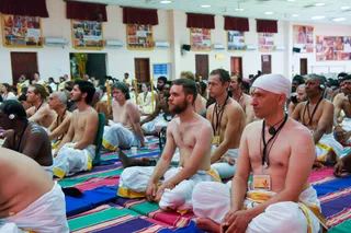 Sadashivatva Participants get first hand experience of Manifesting Shaktis in this amazing demo.