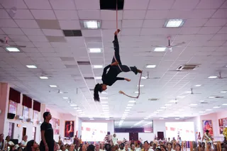 Nithyananda Yoga - demonstration of Kundalini Rajju Yoga or Rope Yoga.
