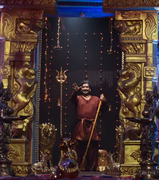 The participants were in for the moment of lifetimes as the curtain opened and The Avatar stood as a Divine Vision!