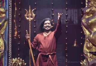 http://nithyananda.org/sites/default/files/photo-gallery/2017-5may-13th-nithyananda-diary_DSC_4501_bengaluru-aadheenam-sadashivatva-day1-sadashiva-darshan-swamiji_0.jpg