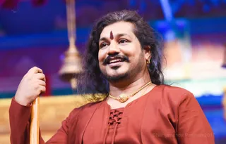 http://nithyananda.org/sites/default/files/photo-gallery/2017-5may-13th-nithyananda-diary_DSC_4795_bengaluru-aadheenam-sadashivatva-day1-sadashiva-darshan--swamiji_0.jpg