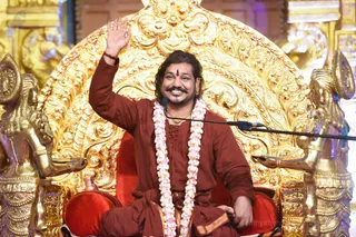 http://nithyananda.org/sites/default/files/photo-gallery/2017-5may-13th-nithyananda-diary_DSC_5631_bengaluru-aadheenam-sadashivatva-day1-intro-session-swamiji.jpg