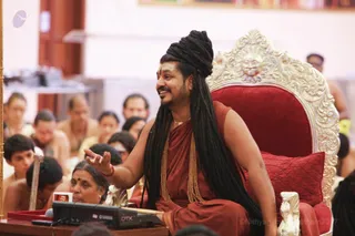 http://nithyananda.org/sites/default/files/photo-gallery/2017-5may-16th-nithyananda-diary_IMG_0540_bengaluru-aadheenam-sadashivatva-day4-mandala-process-swamiji_0.jpg