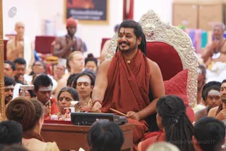 http://nithyananda.org/sites/default/files/photo-gallery/2017-5may-16th-nithyananda-diary_IMG_0623_bengaluru-aadheenam-sadashivatva-day4-mandala-atma-lingam-vaak-swamiji.jpg