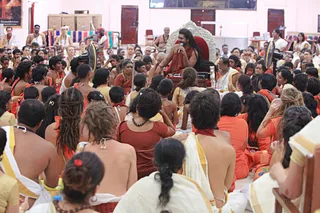 http://nithyananda.org/sites/default/files/photo-gallery/2017-5may-17th-nithyananda-diary_IMG_0815_bengaluru-aadheenam-sadashivatva-day5-mandala-third-eye-swamiji.jpg
