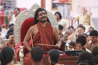 http://nithyananda.org/sites/default/files/photo-gallery/2017-5may-17th-nithyananda-diary_IMG_0824_bengaluru-aadheenam-sadashivatva-day5-mandala-third-eye-swamiji.jpg