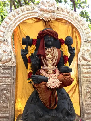 Nithyanandeshwara Sadashiva Temple - Lord Dakshinamurthy