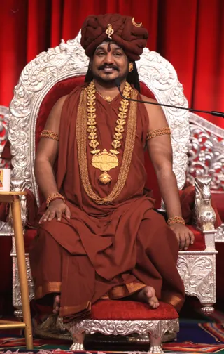 http://nithyananda.org/sites/default/files/photo-gallery/2017-5may-20th-nithyananda-diary_IMG_5019_bengaluru-aadheenam-sadashivatva-day8-LBL1-workshop-swamiji.jpg