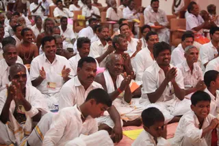 http://nithyananda.org/sites/default/files/photo-gallery/2017-5may-21st-nithyananda-diary_IMG_5307_bengaluru-aadheenam-sadashivatva-day9-VHP-nithyanandam-kids-sadashivatva-session-crowd.jpg