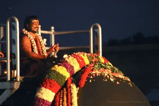 http://nithyananda.org/sites/default/files/photo-gallery/2017-5may-24th-nithyananda-diary_IMG_0544_bengaluru-aadheenam-sadashivatva-day12-VHP-nithyanandam-kids-day4-rudrabhishekam-swamiji.jpg