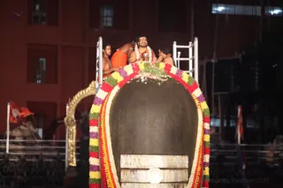 http://nithyananda.org/sites/default/files/photo-gallery/2017-5may-24th-nithyananda-diary_IMG_6624_bengaluru-aadheenam-sadashivatva-day12-VHP-nithyanandam-kids-day4-rudrabhishekam-swamiji.jpg