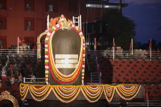 http://nithyananda.org/sites/default/files/photo-gallery/2017-5may-24th-nithyananda-diary_IMG_6625_bengaluru-aadheenam-sadashivatva-day12-VHP-nithyanandam-kids-day4-rudrabhishekam-swamiji.jpg