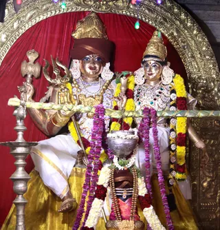 Evening Darshan in Nithyanandeshwara Sadashiva Temple