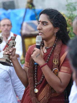 Campus Tour - Sacred Arts Univercity Campus - Hand made murthy of His Holiness