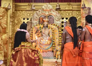 Meenakshi Pattabhishekam