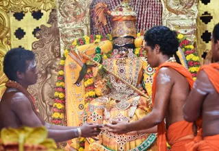 Meenakshi Pattabhishekam