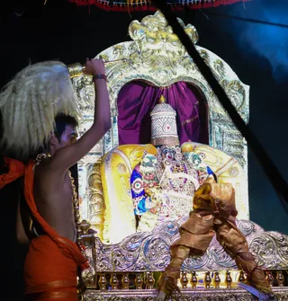 Dik Vigaya Procession