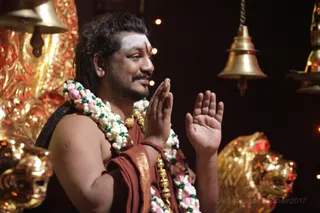 Pratyaksha Pada Puja at the Lotus Feet of The Avatar
