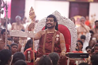 http://nithyananda.org/sites/default/files/photo-gallery/2017-7jul-6th-approved-edited-selected_IMG_4135_bengaluru-aadheenam-IA-day20-mandala-process-swamiji.jpg