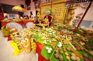 1008 Prasadams presented by Bengaluru Aadheenam's Ananda Mandir.