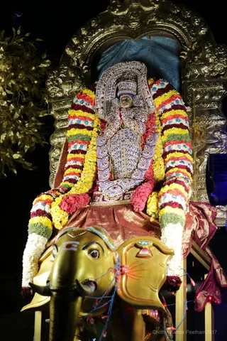 All of the Divine Beings have come to go around the Aadheenam with His Holiness.