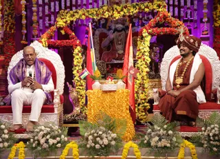 http://nithyananda.org/sites/default/files/photo-gallery/2017-7jul-9th-nithyananda-diary_IMG_2279_bengaluru-aadheenam-guru-purnima-mou-sign-mauritius-jagdishwar-swamji.jpg