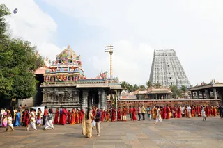 http://nithyananda.org/sites/default/files/photo-gallery/2018-01-Jan-03-nithyananda-diary_bengaluru-aadheenam_visit-annamalaiyar-temple_7T9A0053.JPG