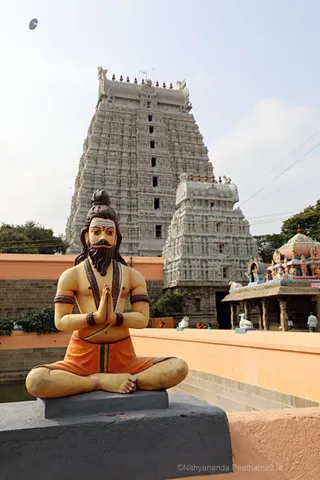 http://nithyananda.org/sites/default/files/photo-gallery/2018-01-Jan-03-nithyananda-diary_bengaluru-aadheenam_visit-annamalaiyar-temple_7T9A0117.JPG