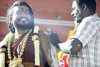 http://nithyananda.org/sites/default/files/photo-gallery/2018-01-Jan-03-nithyananda-diary_tiruvannamalai-aadheenam_fire-walking-lemon-piercing_7T7A3731.jpg