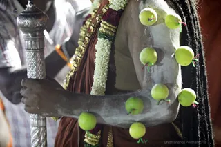 http://nithyananda.org/sites/default/files/photo-gallery/2018-01-Jan-03-nithyananda-diary_tiruvannamalai-aadheenam_fire-walking-lemon-piercing_7T7A3745.jpg