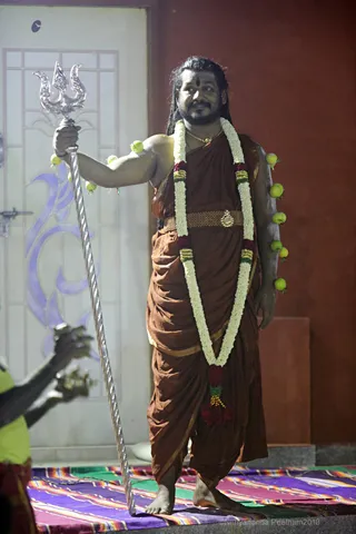 http://nithyananda.org/sites/default/files/photo-gallery/2018-01-Jan-03-nithyananda-diary_tiruvannamalai-aadheenam_fire-walking-lemon-piercing_7T9A0004.jpg