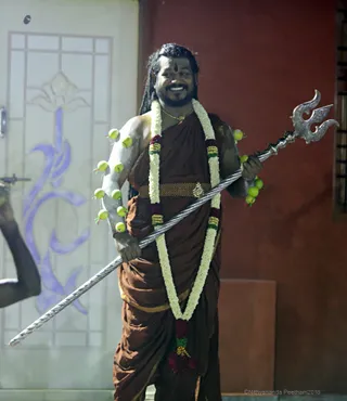 http://nithyananda.org/sites/default/files/photo-gallery/2018-01-Jan-03-nithyananda-diary_tiruvannamalai-aadheenam_fire-walking-lemon-piercing_7T9A0008.jpg