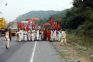 http://nithyananda.org/sites/default/files/photo-gallery/2018-01-Jan-04-nithyananda-diary_bengaluru-aadheenam_padayatris-walking_7T7A4038.jpg